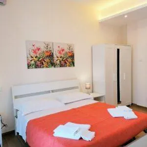 in-city-in.catania-hotels.net/