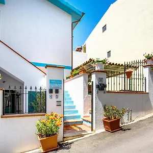 Blue Sea Guest house