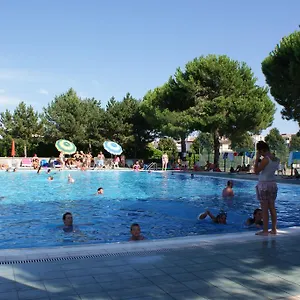 appartamenti-valbella.hotelinveneto.com/